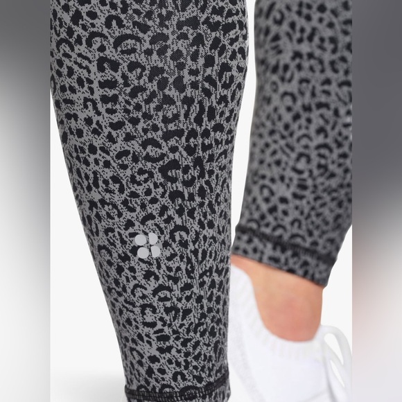 Sweaty Betty Flatter Me Workout Jacquard Leggings Animal Print Black Grey XXS - Picture 6 of 12